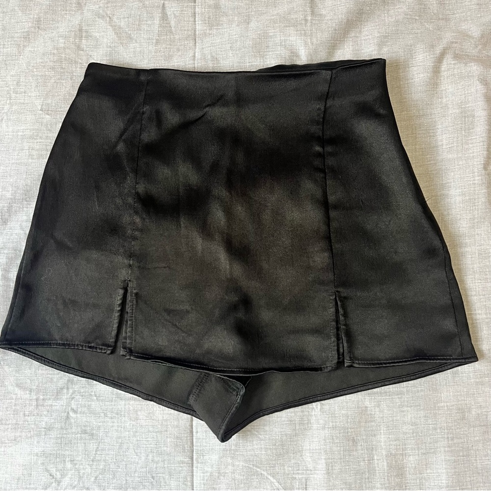 Zara Skort